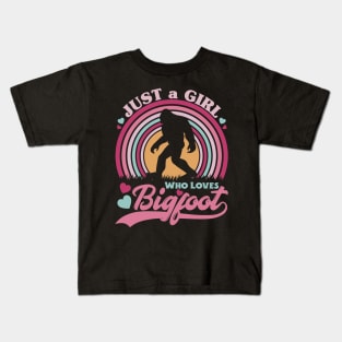 Just a girl who loves Bigfoot Kids T-Shirt